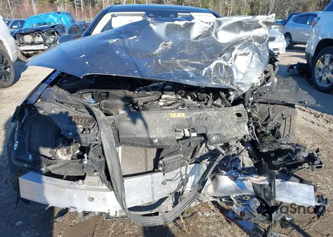 2019 Mercedes-Benz S 560 4Matic z USA, uszkodzony, nr VIN WDDUG8GB7KA487316